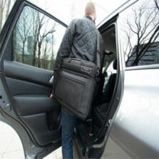 Briefcase, Slim, Shuttle, f/15.6" Laptops, Polyester, BK